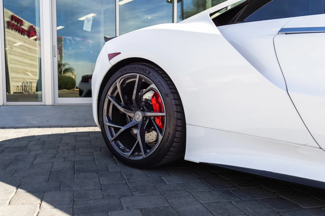2017 Acura NC1 NSX - Image 20 of 21