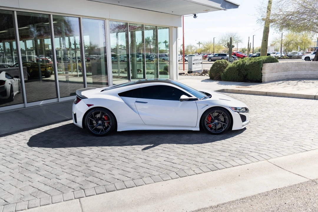 2017 Acura NC1 NSX - Image 17 of 21