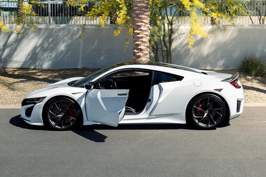 2017 Acura NC1 NSX - Image 21 of 21