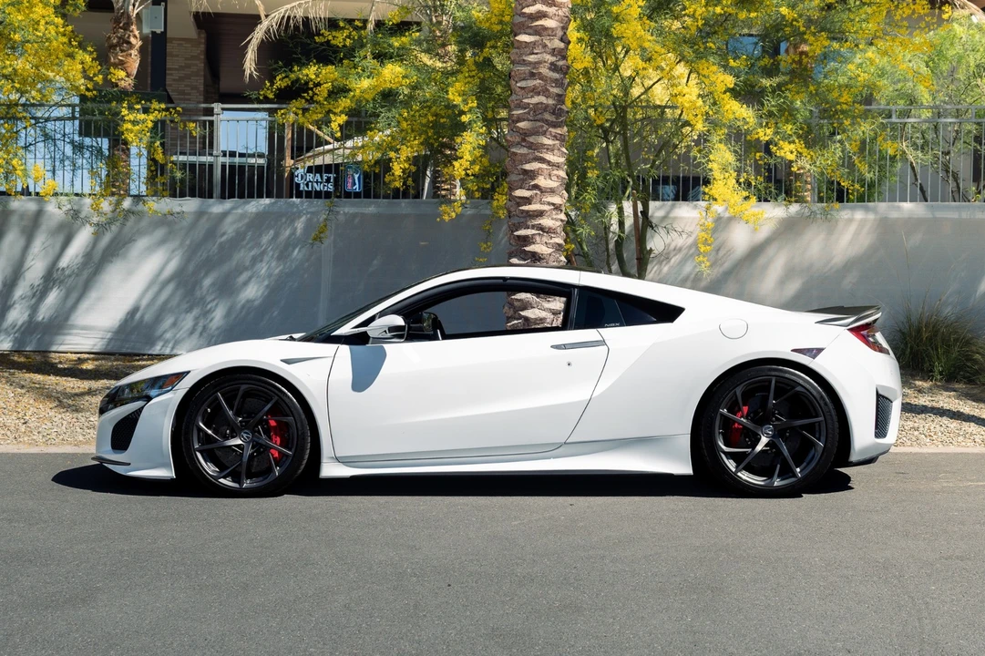 2017 Acura NC1 NSX - Image 5 of 21