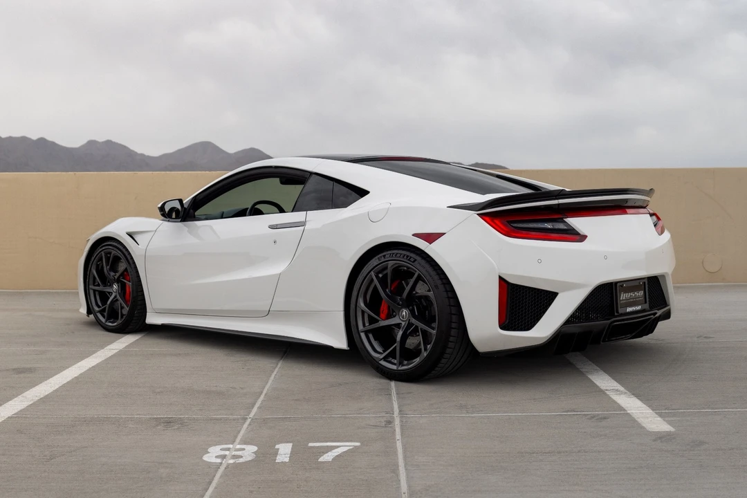 2017 Acura NC1 NSX - Image 8 of 31