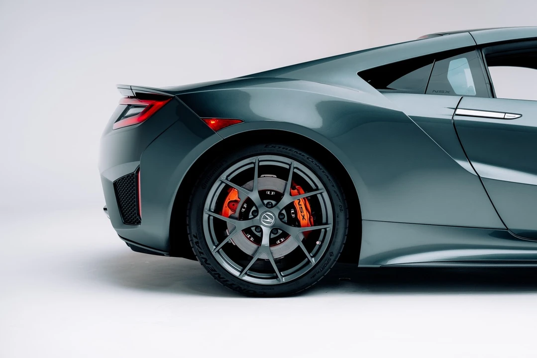 2017 Acura NC1 NSX - Image 18 of 21