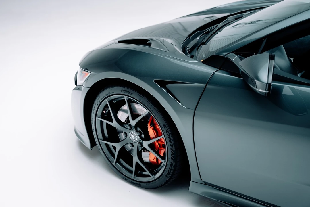 2017 Acura NC1 NSX - Image 14 of 21