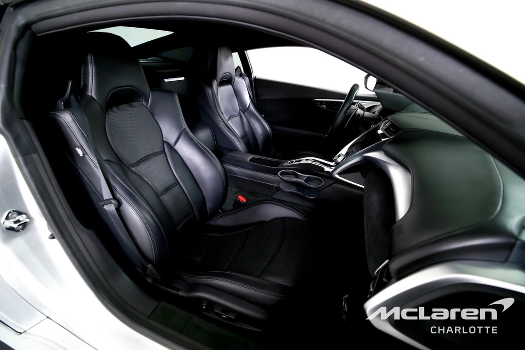 2017 Acura NC1 NSX - Image 19 of 30