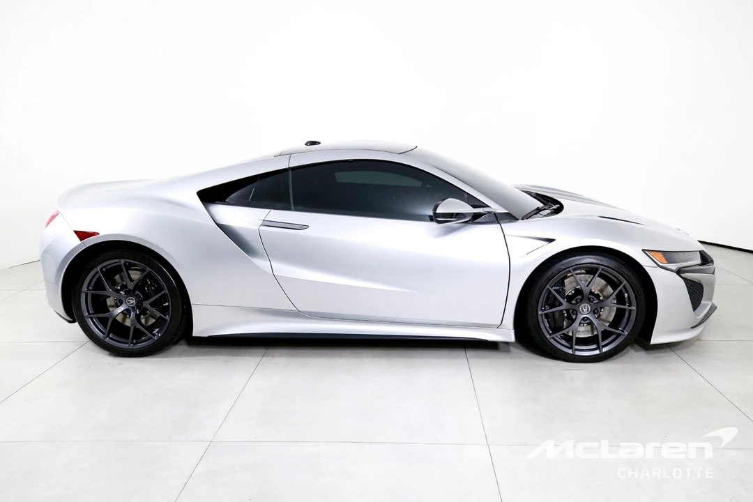 2017 Acura NC1 NSX - Image 9 of 30