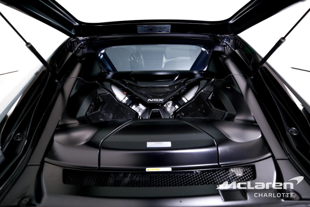 2017 Acura NC1 NSX - Image 23 of 30