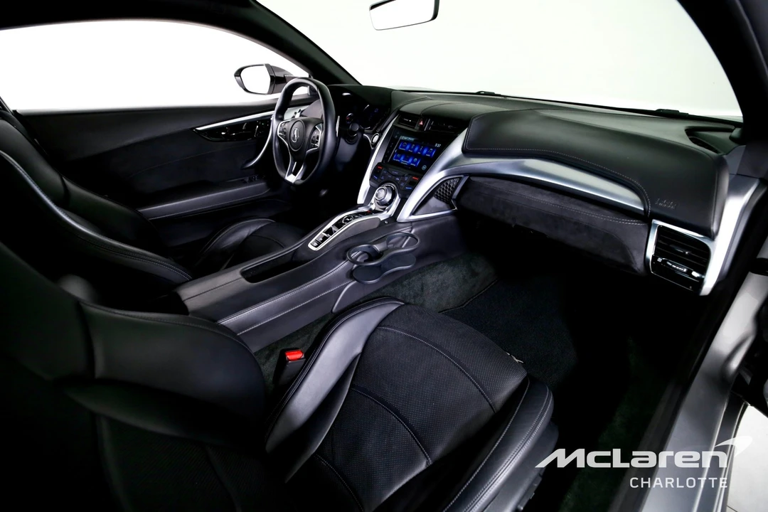 2017 Acura NC1 NSX - Image 20 of 30