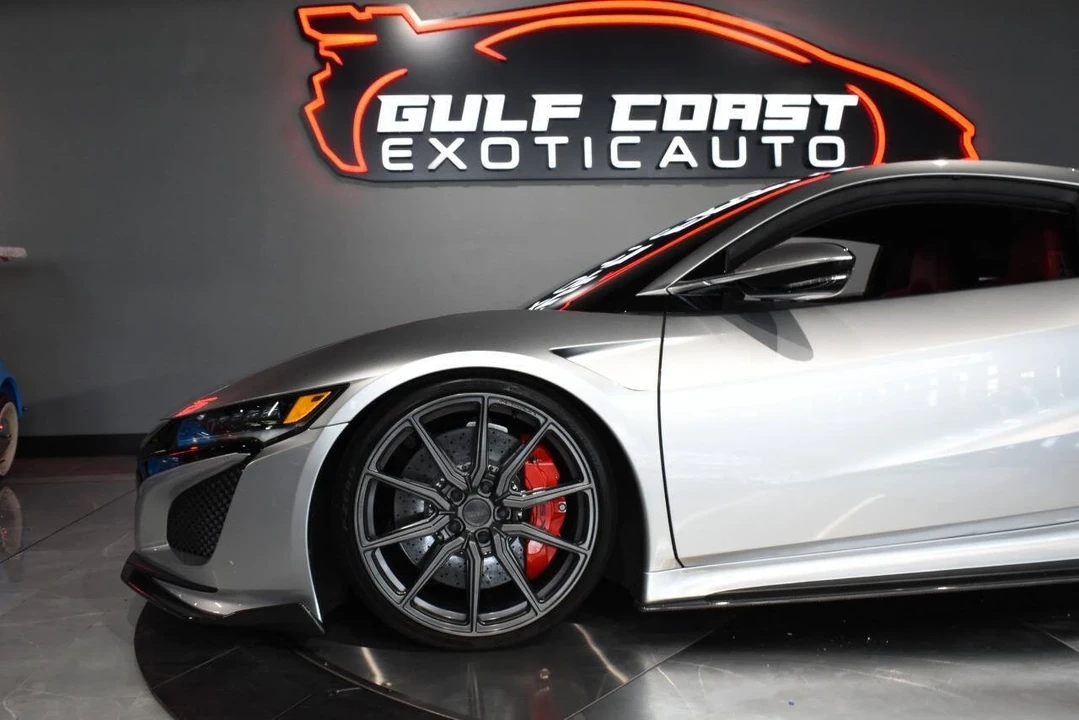 2017 Acura NC1 NSX - Image 15 of 21