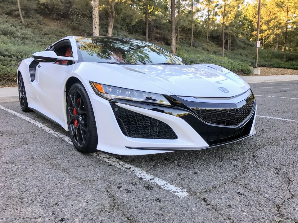 2017 Acura NC1 NSX - Image 6 of 17