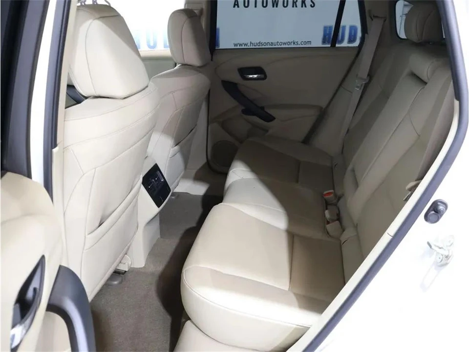 2017 Acura RDX 2nd Gen - Image 27 of 31