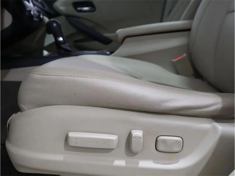 2017 Acura RDX 2nd Gen - Image 15 of 31