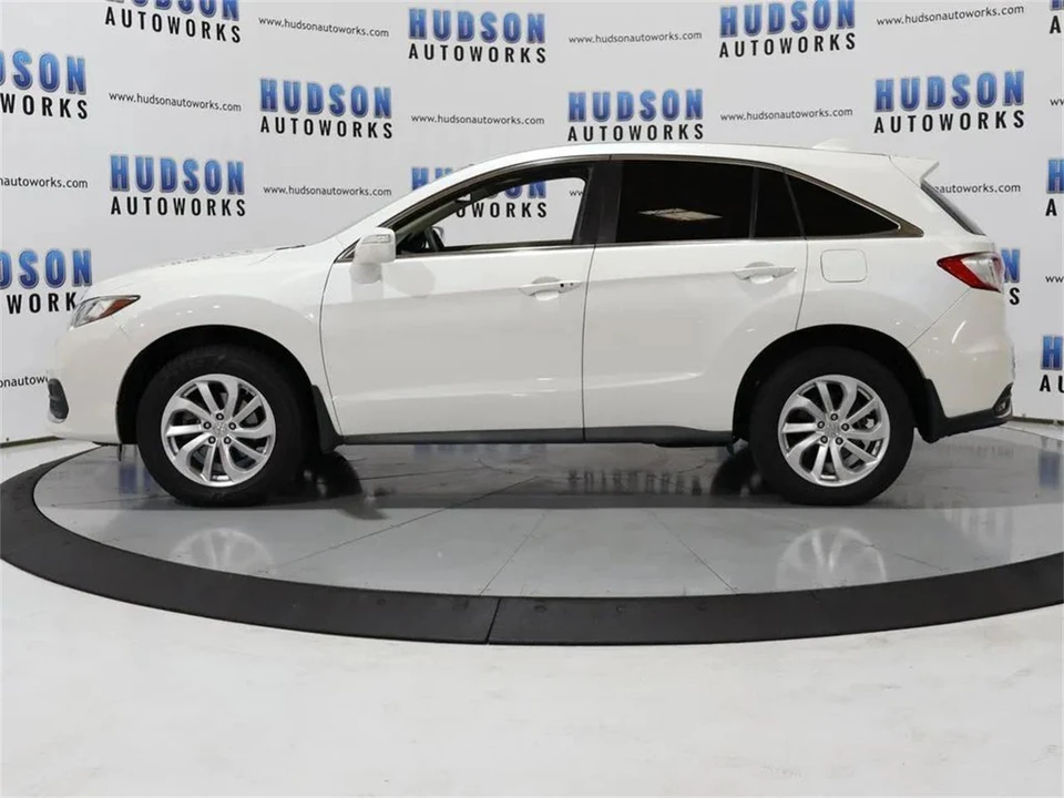 2017 Acura RDX 2nd Gen - Image 3 of 31