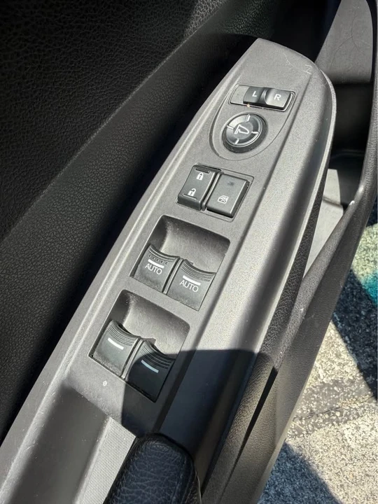 2017 Acura RDX 2nd Gen - Image 17 of 18