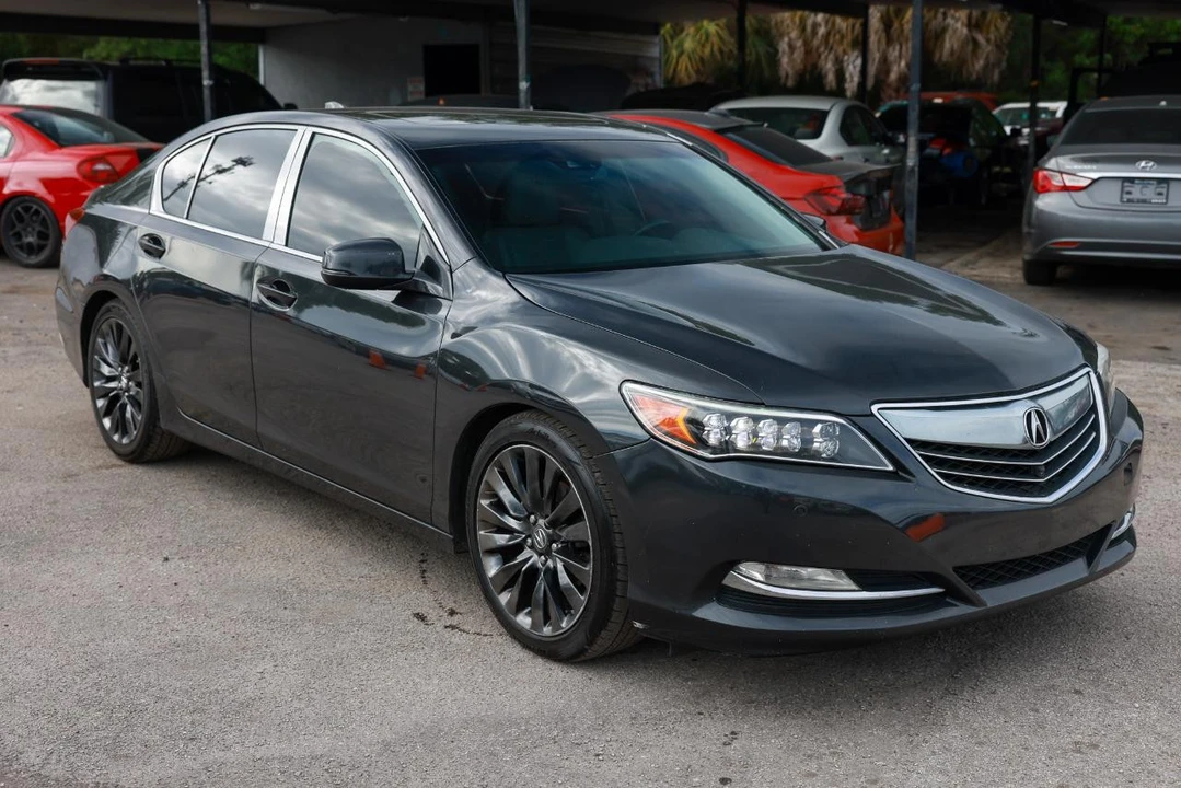 2017 Acura RLX - Image 15 of 21