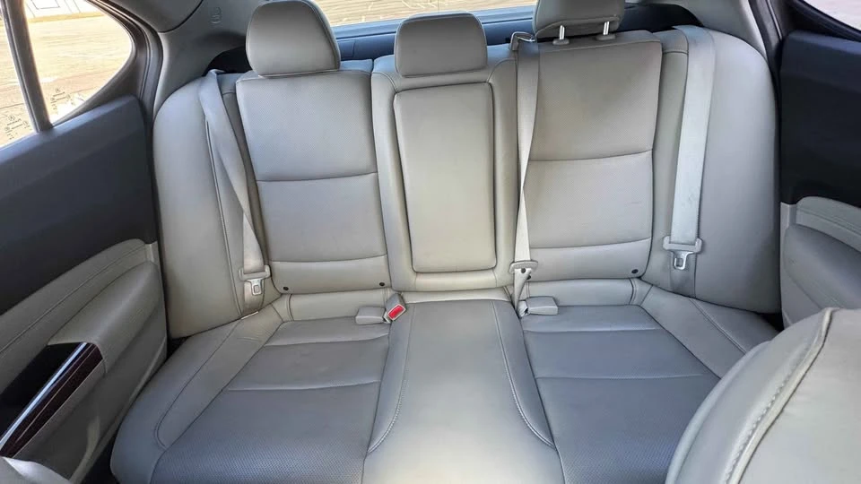 2017 Acura TL - Image 5 of 8