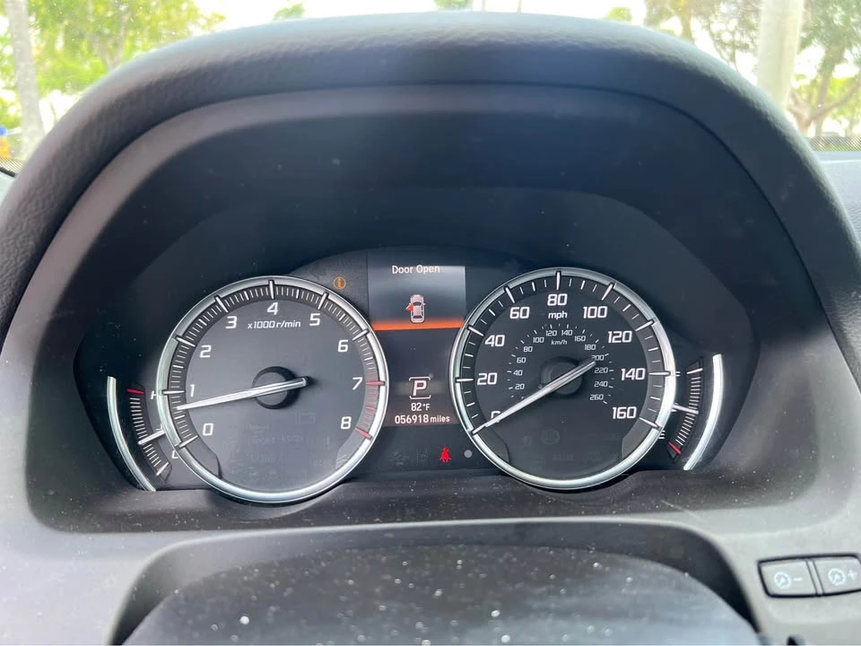 2017 Acura TLX 1st Gen - Image 13 of 15
