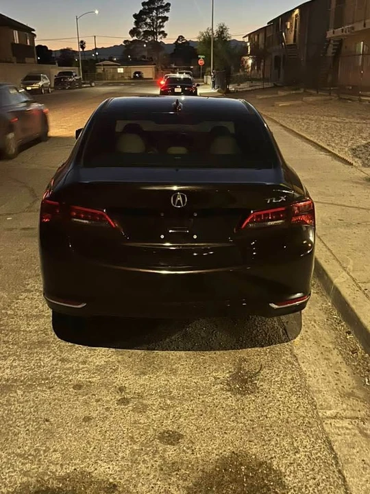 2017 Acura TLX 1st Gen - Image 2 of 4