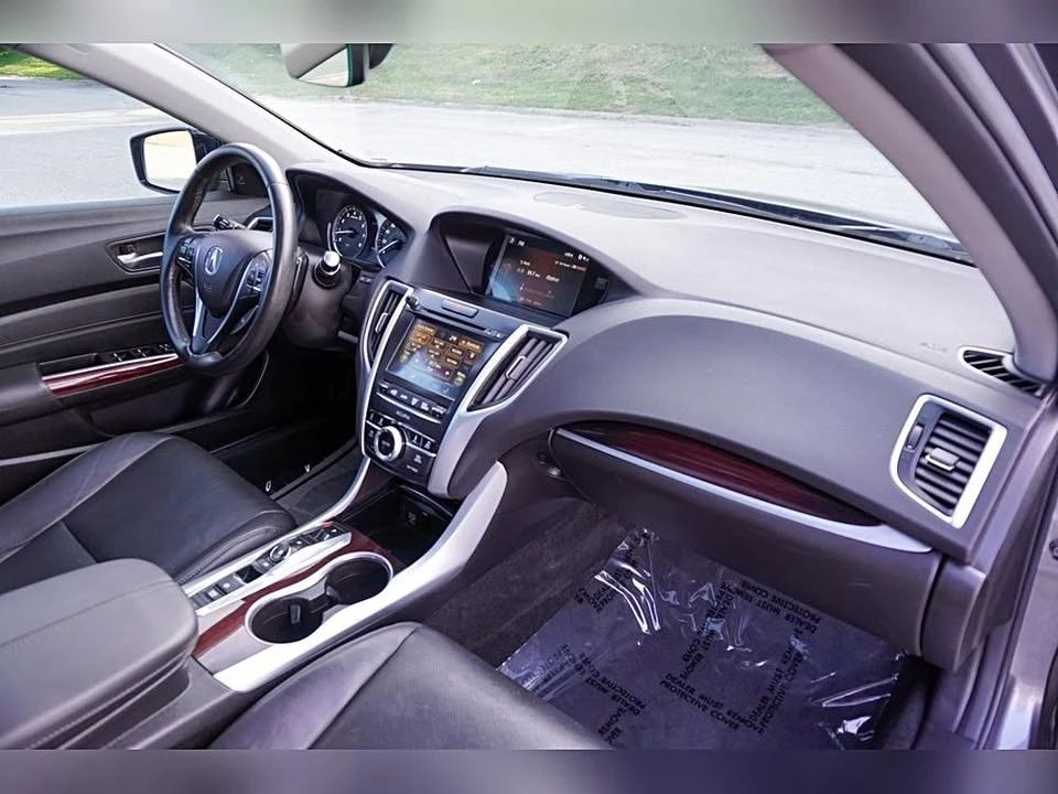 2017 Acura TLX 1st Gen - Image 9 of 19