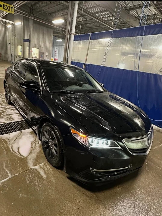 2017 Acura TLX 1st Gen - Image 2 of 11