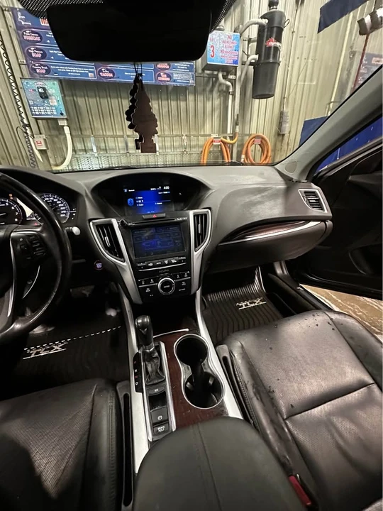 2017 Acura TLX 1st Gen - Image 6 of 11