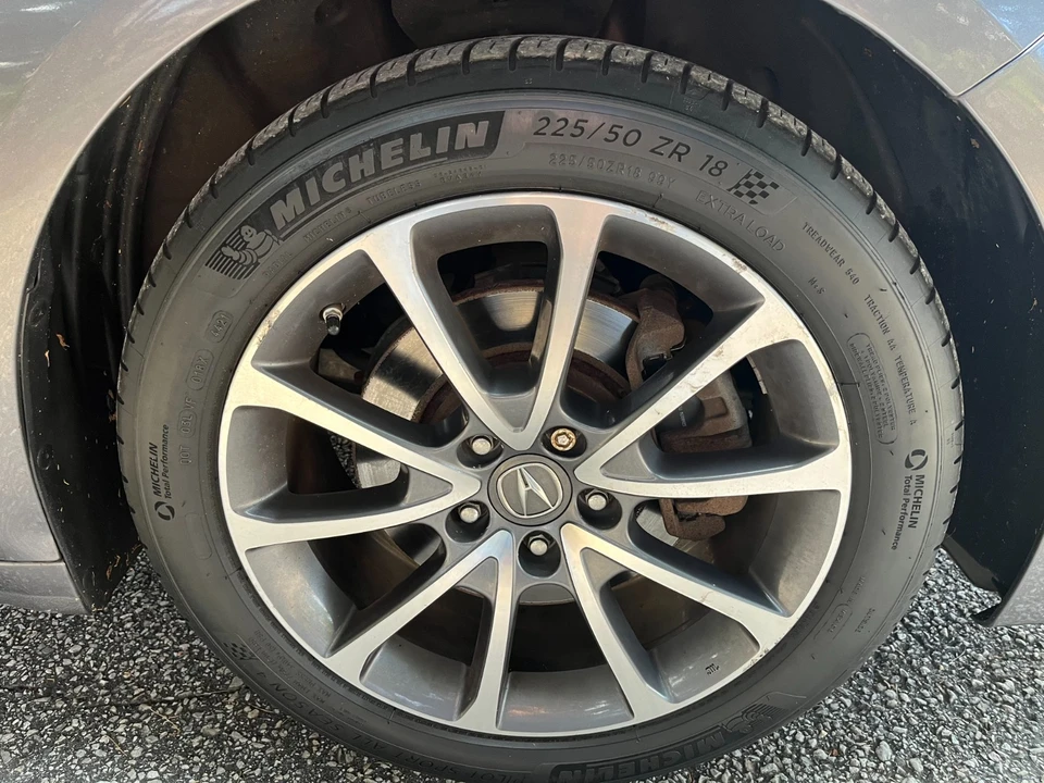 2017 Acura TLX 1st Gen - Image 17 of 20