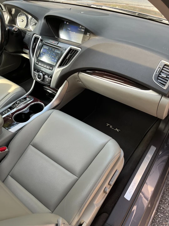 2017 Acura TLX 1st Gen - Image 12 of 20