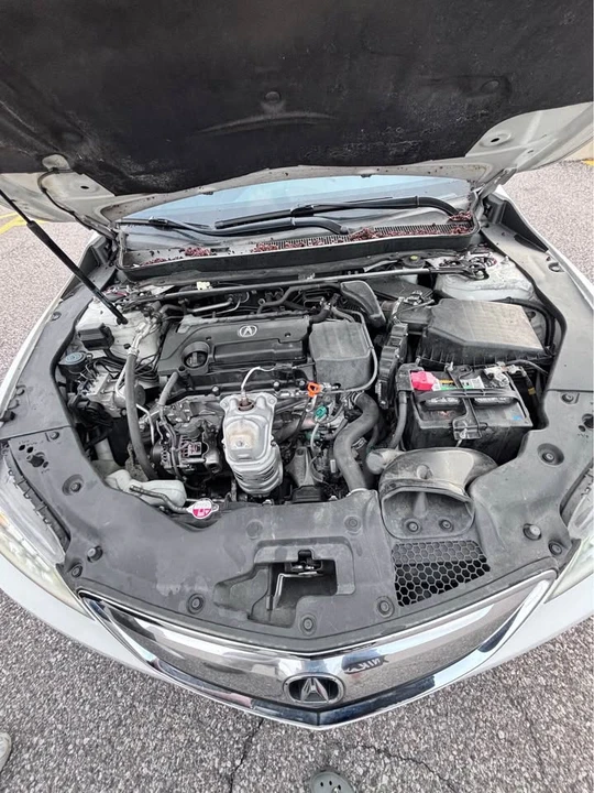2017 Acura TLX 1st Gen - Image 7 of 10