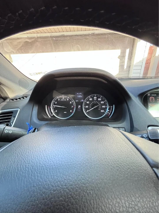 2017 Acura TLX 1st Gen - Image 6 of 10