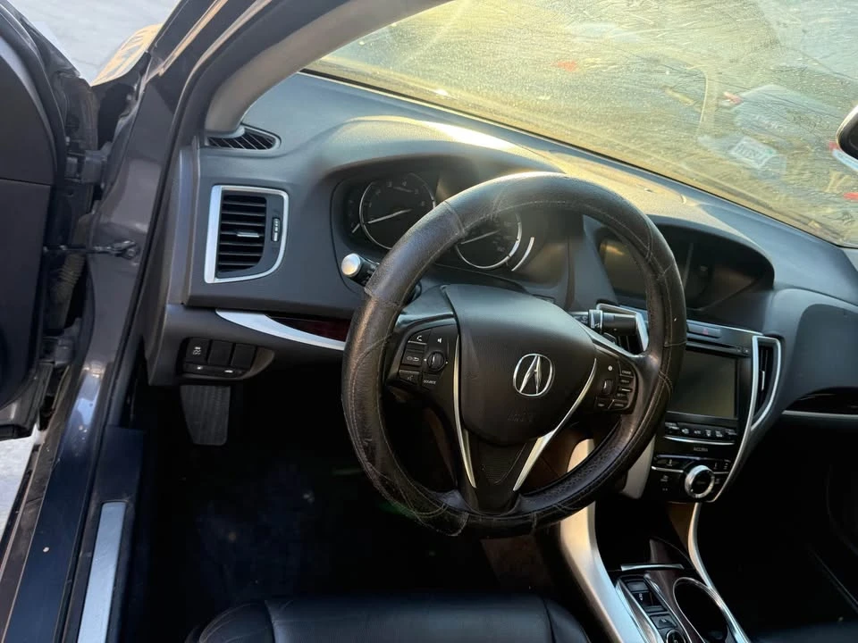 2017 Acura TLX 1st Gen - Image 8 of 12