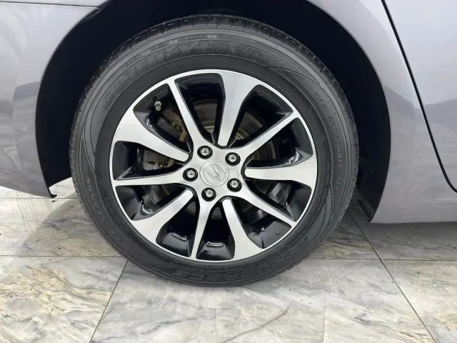 2017 Acura TLX 1st Gen - Image 11 of 12