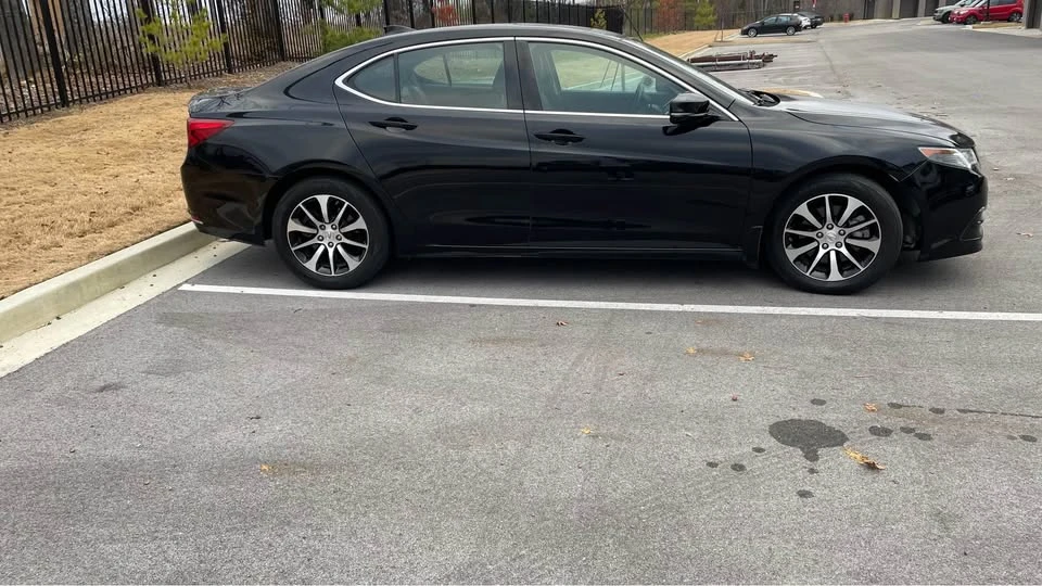 2017 Acura TLX 1st Gen - Image 8 of 10