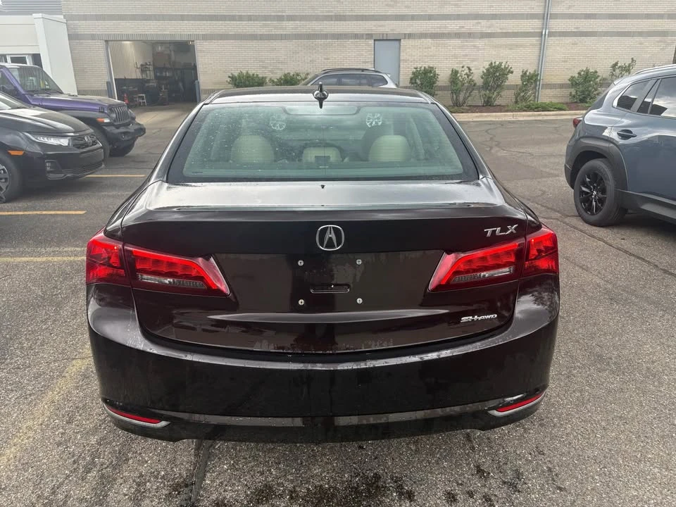 2017 Acura TLX 1st Gen - Image 5 of 18