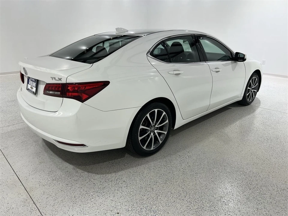 2017 Acura TLX 1st Gen - Image 5 of 21