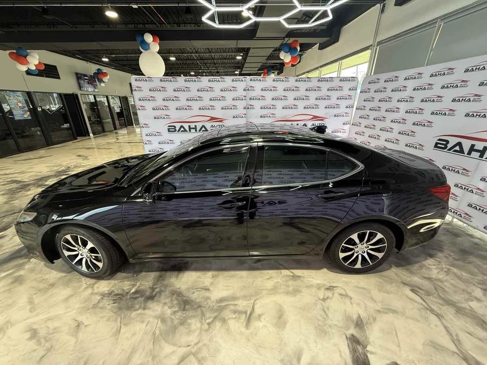 2017 Acura TLX 1st Gen - Image 11 of 21