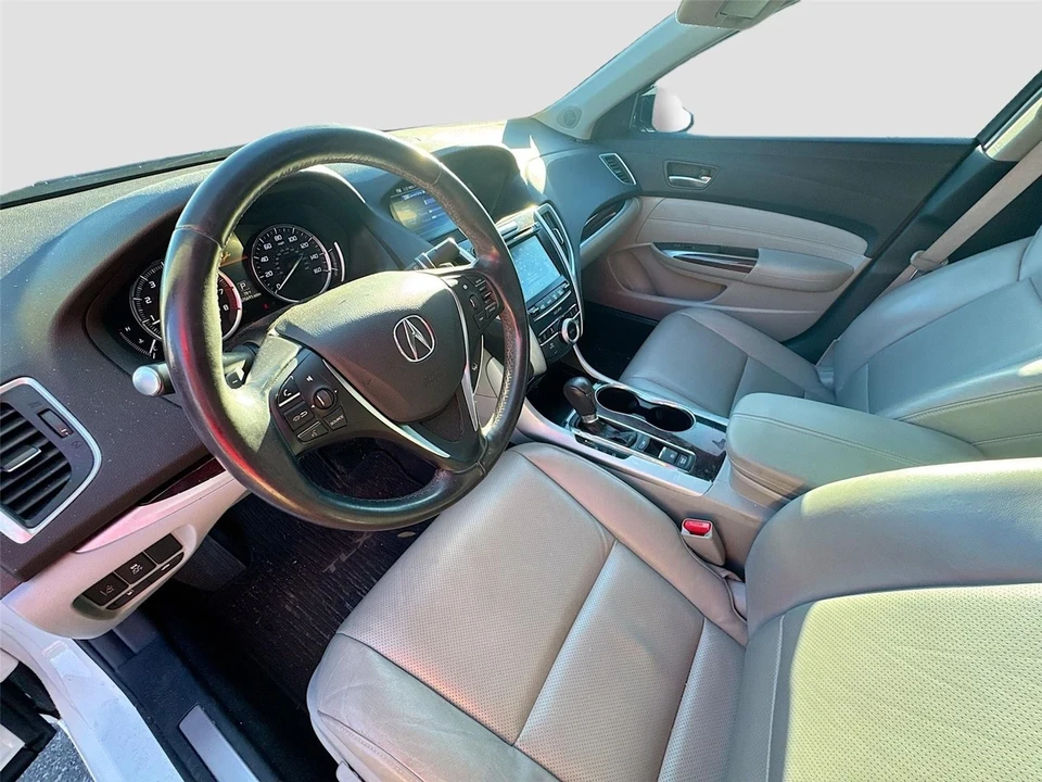 2017 Acura TLX 1st Gen - Image 15 of 16