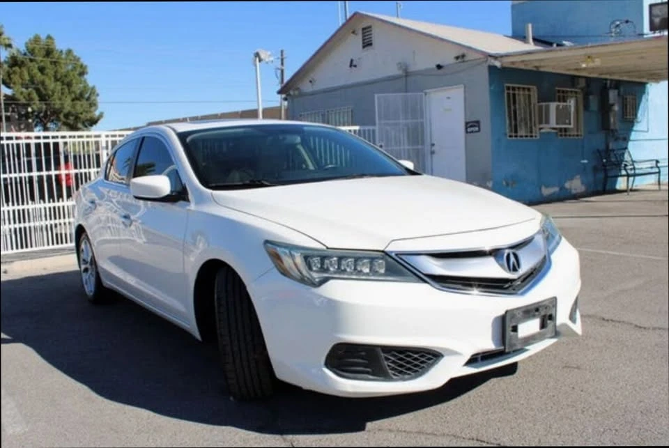 2017 Acura ILX - Image 7 of 15