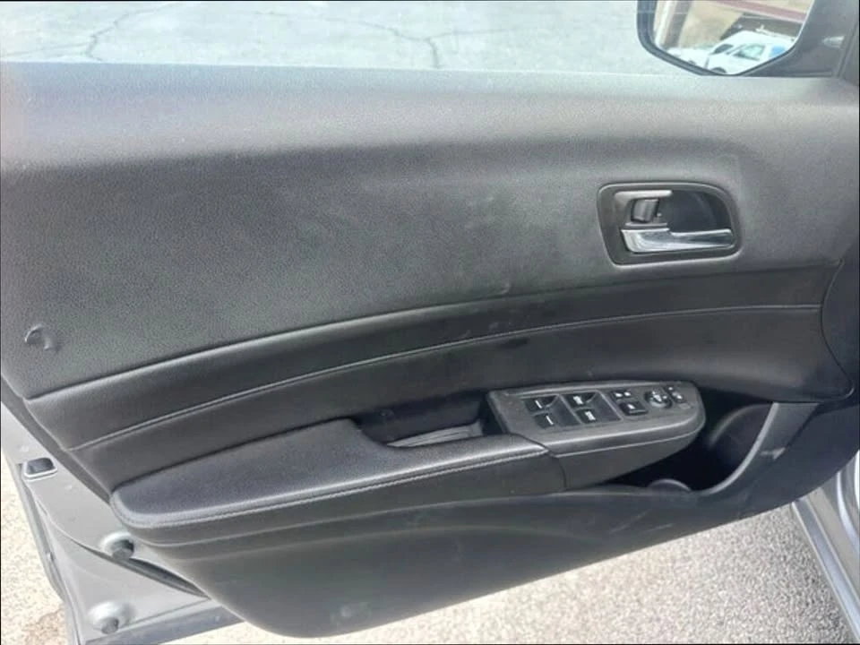 2017 Acura ILX - Image 12 of 13