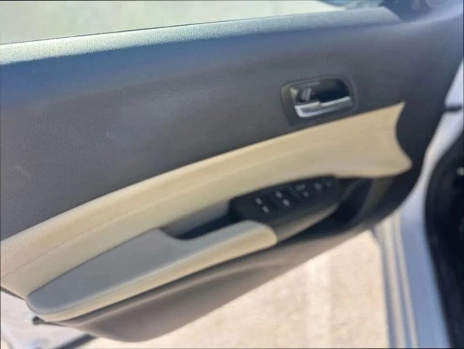 2017 Acura ILX - Image 12 of 15