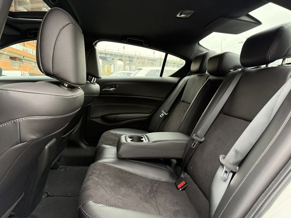 2017 Acura ILX - Image 14 of 20