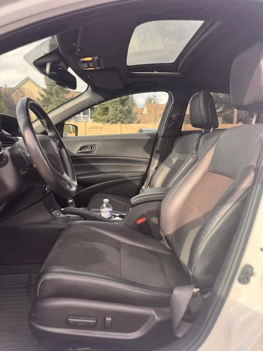 2017 Acura ILX - Image 6 of 7