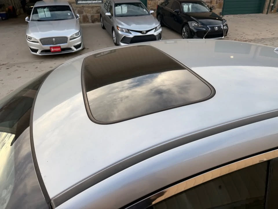 2017 Acura ILX - Image 5 of 16