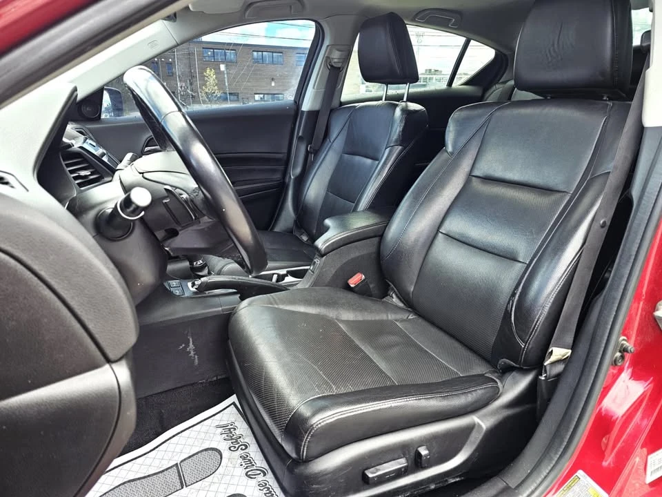 2017 Acura ILX - Image 11 of 16