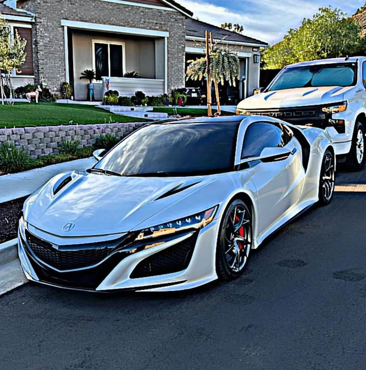 2017 Acura NC1 NSX - Image 2 of 9