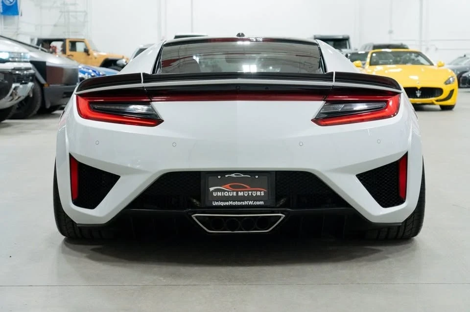 2017 Acura NC1 NSX - Image 5 of 20