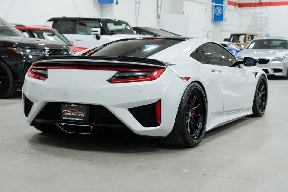 2017 Acura NC1 NSX - Image 8 of 20