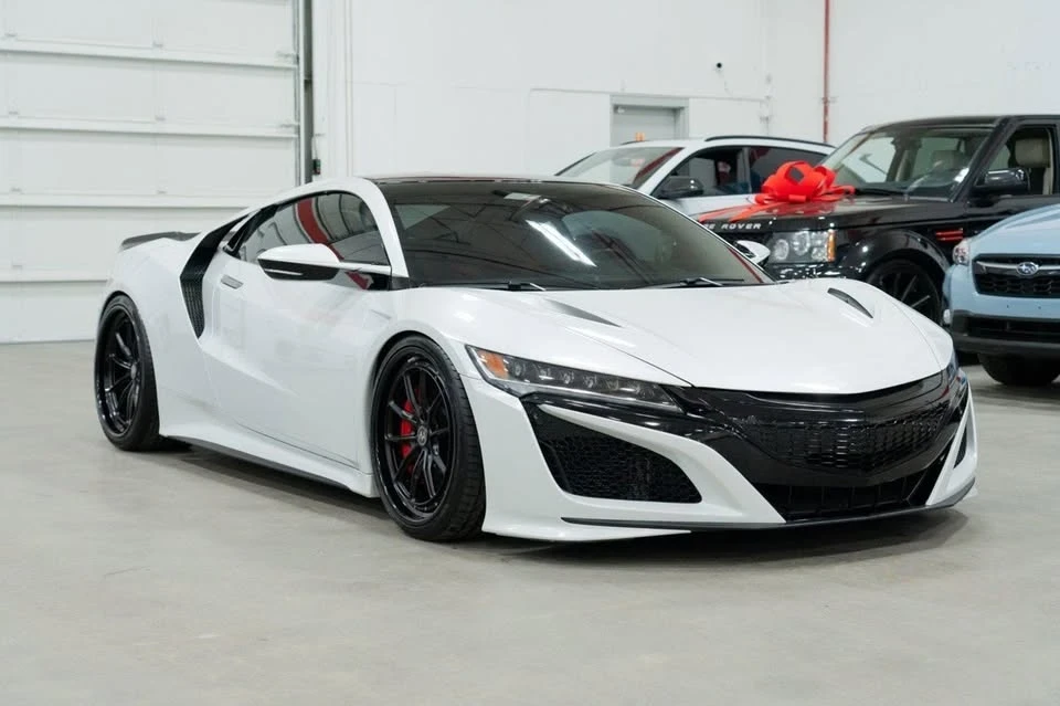 2017 Acura NC1 NSX - Image 11 of 20