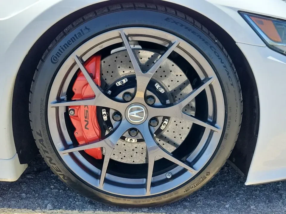 2017 Acura NC1 NSX - Image 14 of 19