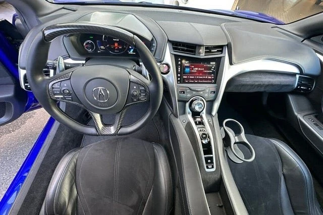 2017 Acura NC1 NSX - Image 10 of 18