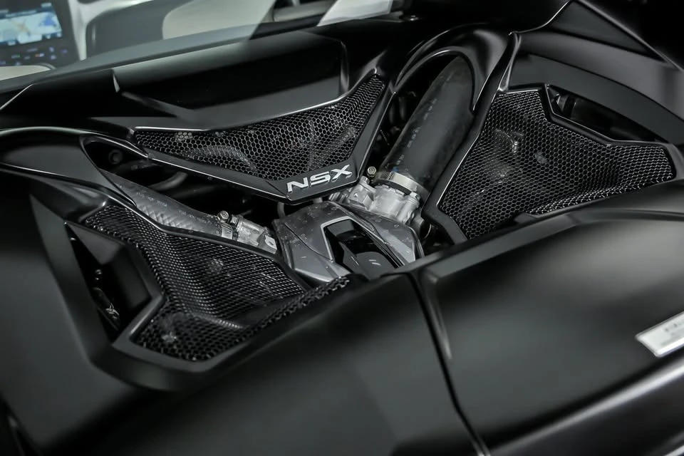 2017 Acura NC1 NSX - Image 16 of 20