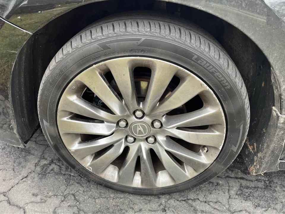 2017 Acura RLX - Image 5 of 9